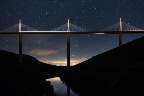 Nathalie Léopold - Le viaduc de Millau